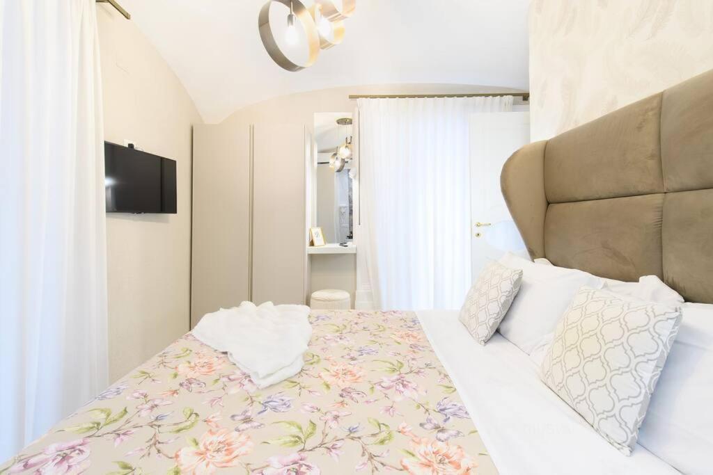 Gran Maison Toledo Napoli Ngoại thất bức ảnh